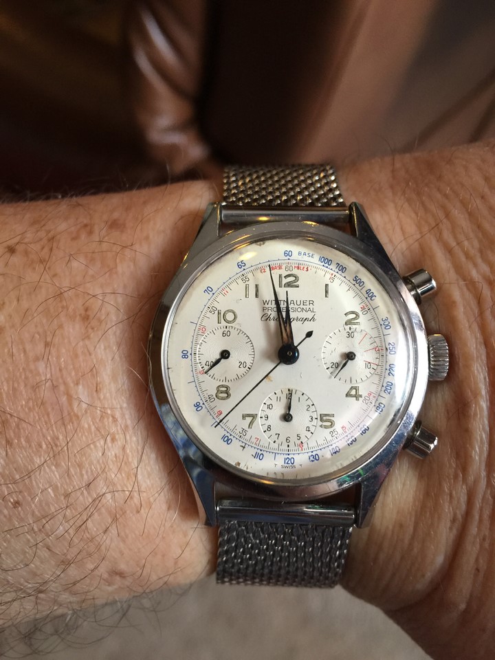 Wittnauer Professional Chronograph Val 72 (Copy).JPG