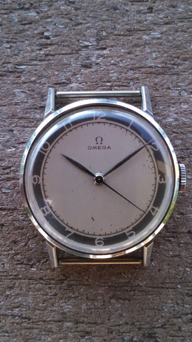 Omega 2220.jpg