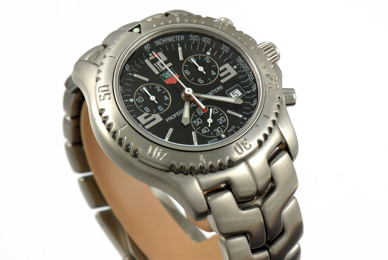 TAG Heuer Quartz Link Chrono.jpg