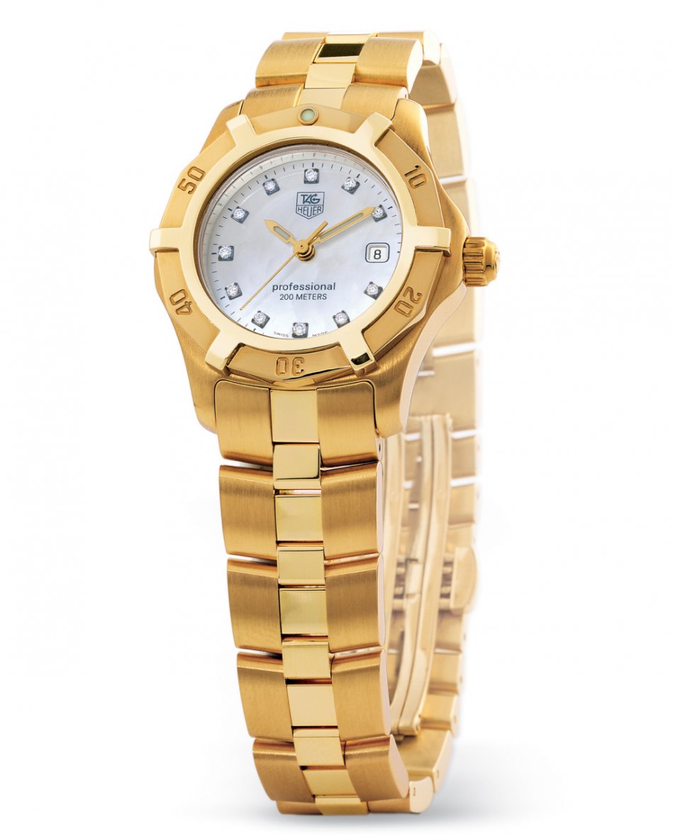 TAG Heuer 2000.jpg TAG Heuer 2000.jpg