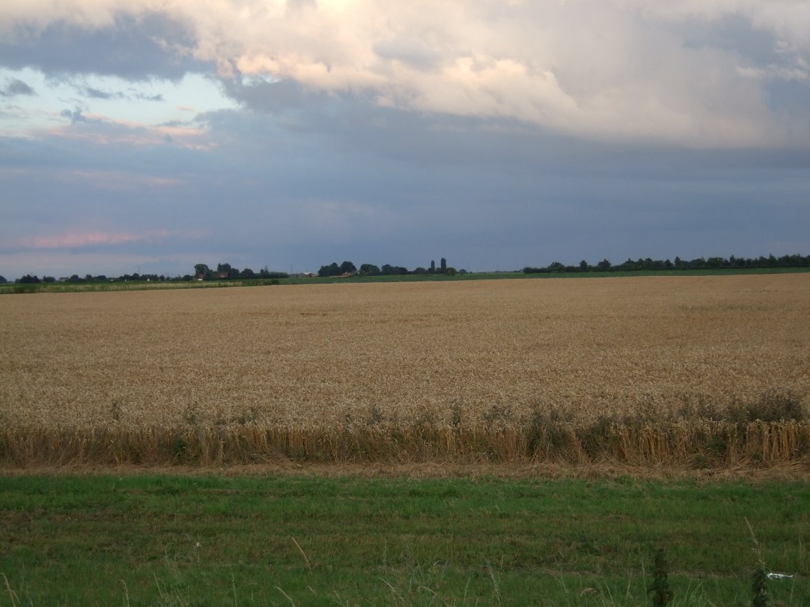 View from 16 Foot Bank layby2.jpg