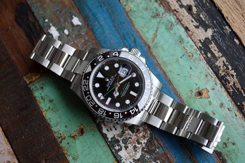 Rolex_GMT_Master_II_Ref_116710LN_2.jpg