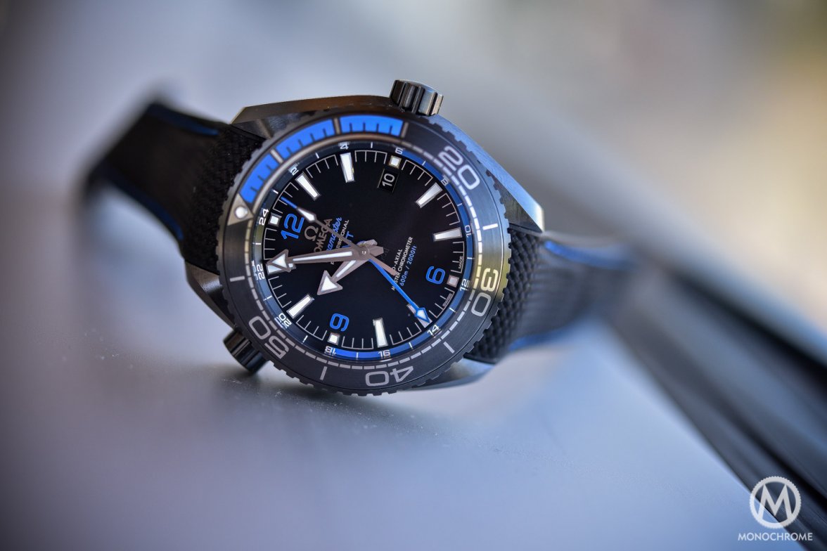Omega-Seamaster-Planet-Ocean-Deep-Black-Black-Blue-4.jpg