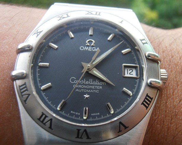 10 Connie claw blue WRUW LR.jpg 10 Connie claw blue WRUW LR.jpg