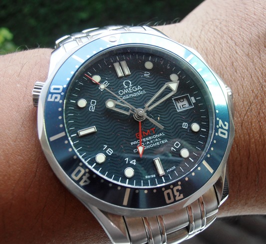 46 SMP Bond GMT WRUW LR.jpg 46 SMP Bond GMT WRUW LR.jpg