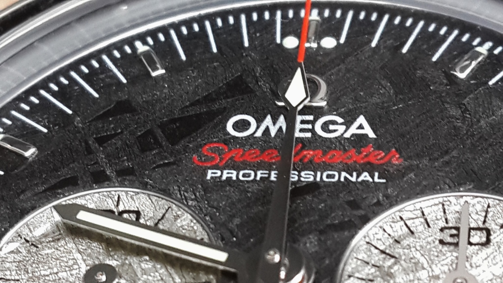 Speedy meteorite upper dial close up HR1 (1024x576).jpg