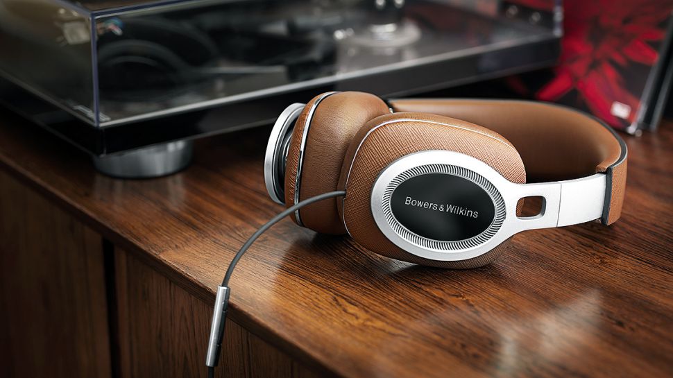 bowers-wilkins-p9-signature.jpg