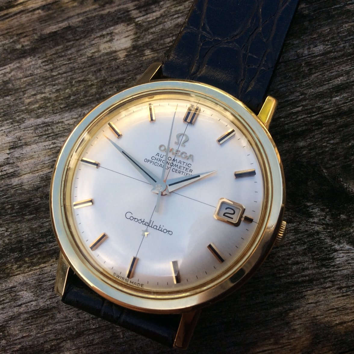 SOLD - 18k gold Omega Constellation dome dial ref. 168.004 'hidden ...