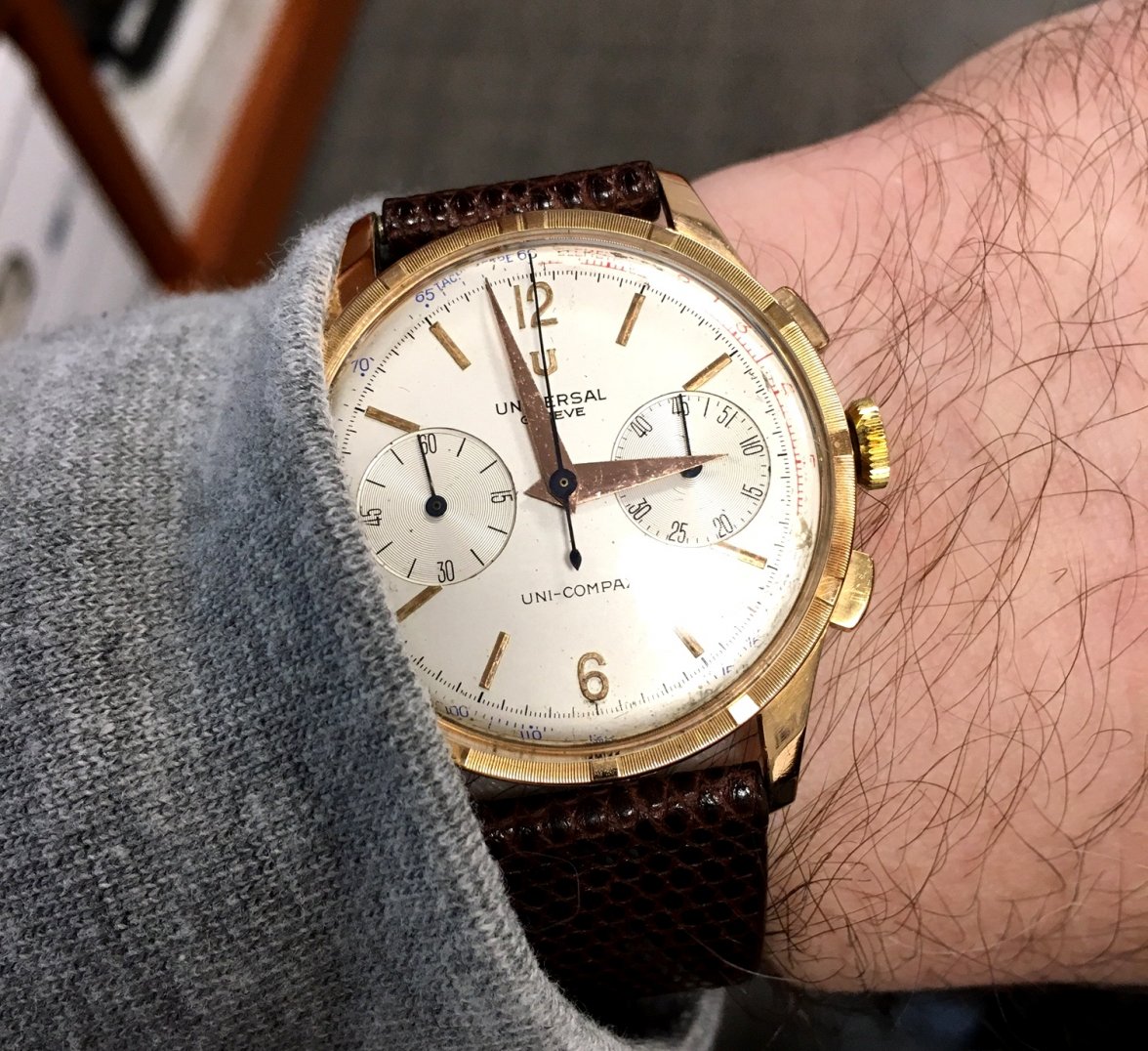 Universal Geneve Uni-Compax thunderbird c.JPG