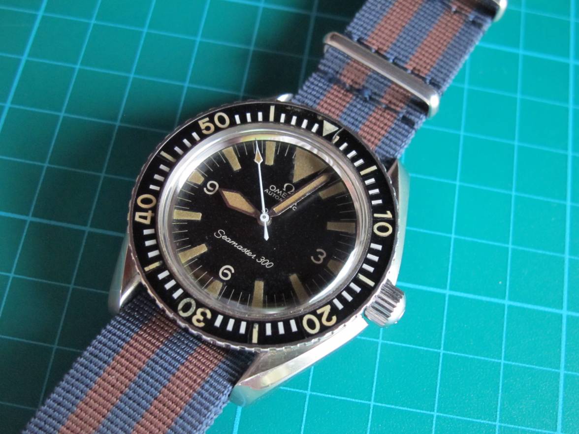 Omega_Seamaster_165.024_Bigtriangle.jpg