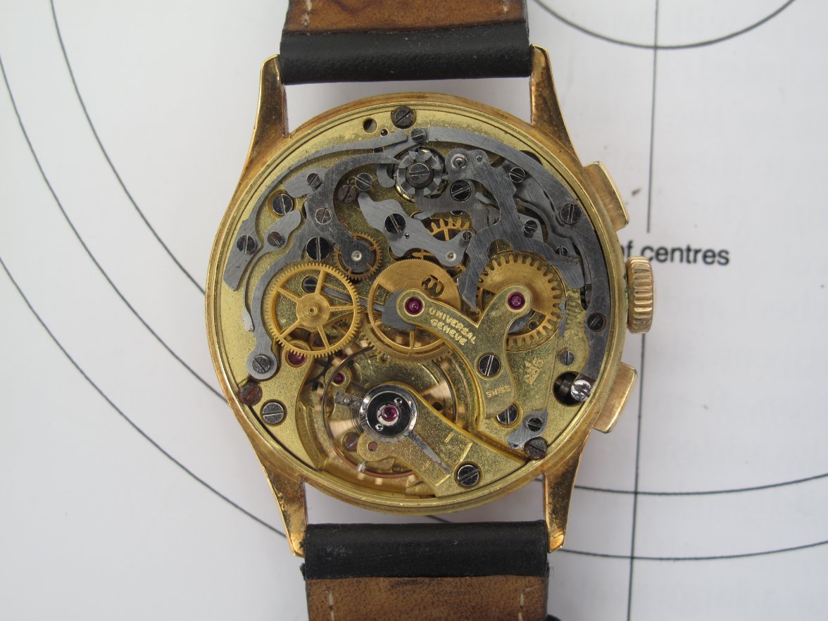 Universal Geneve Dato-Compax movement 2.JPG Universal Geneve Dato-Compax movement 2.JPG