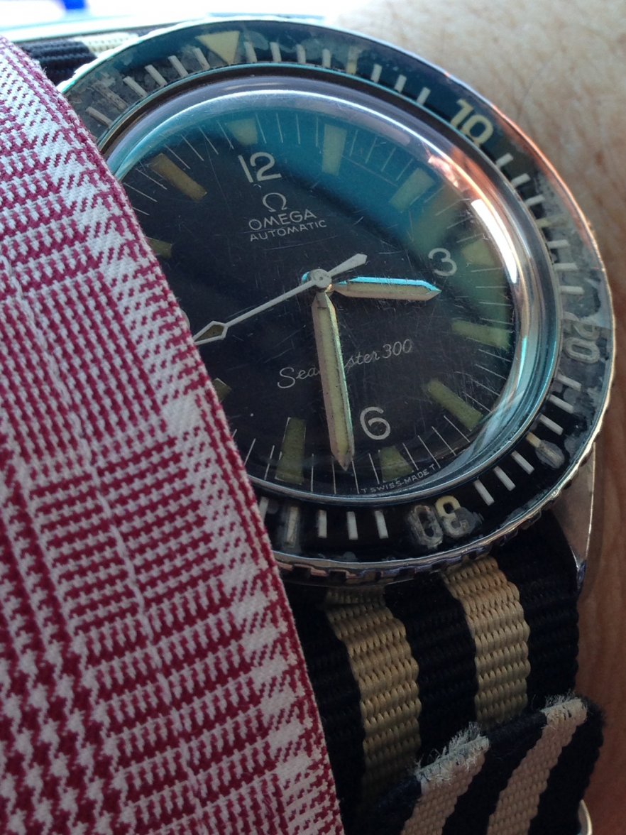 Seamaster 300 on Nato.JPG