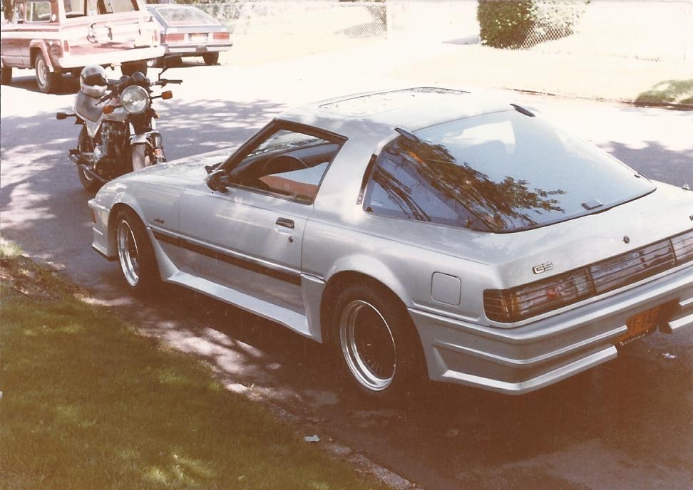1984 Masda RX7.jpg