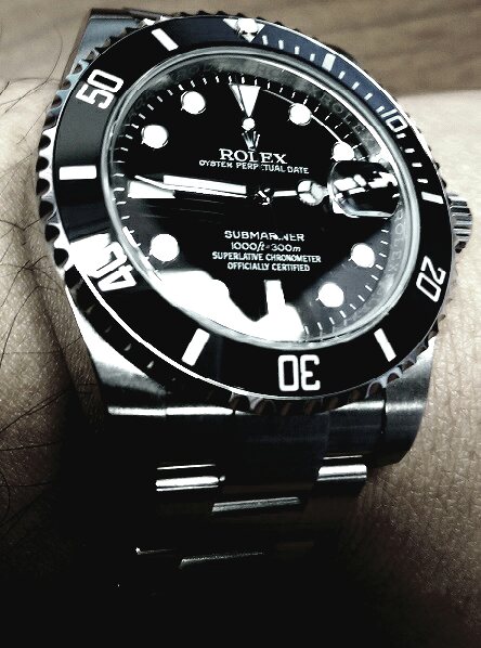 Rolex_Submariner_Date_-_2[1].jpg