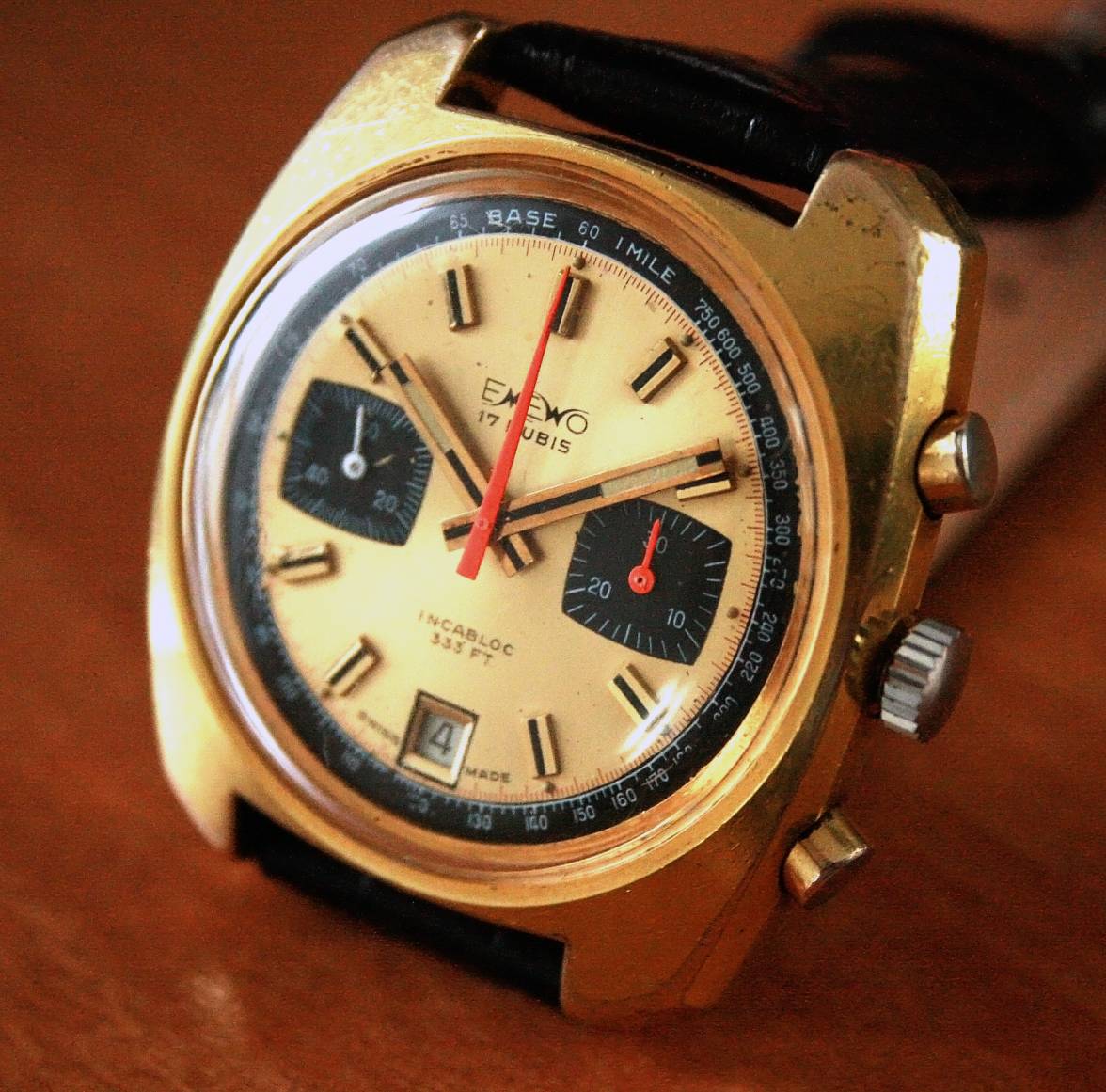 EMEWO Datechrono ( Valjoux 7734) | Omega Forums