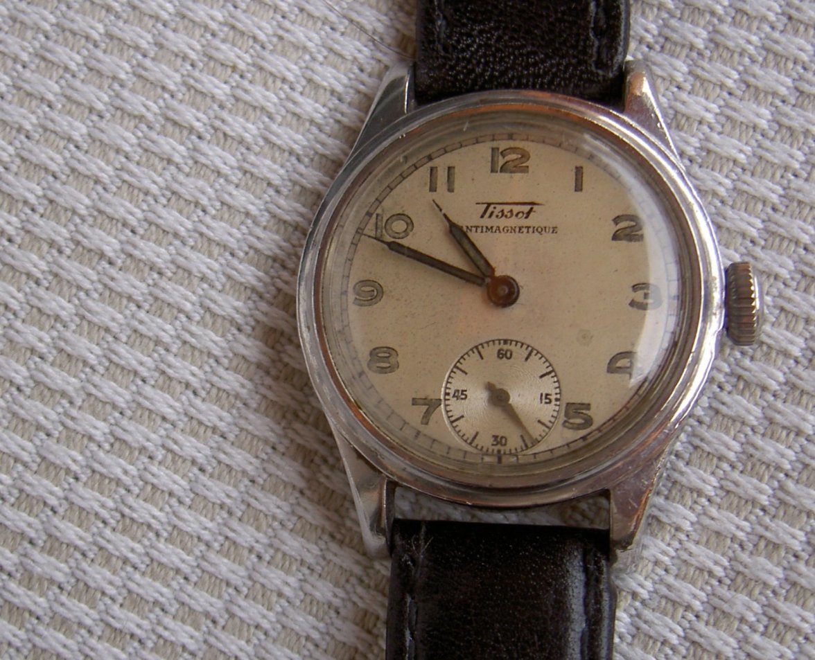 tissot antimagnetique '47 (0).jpg