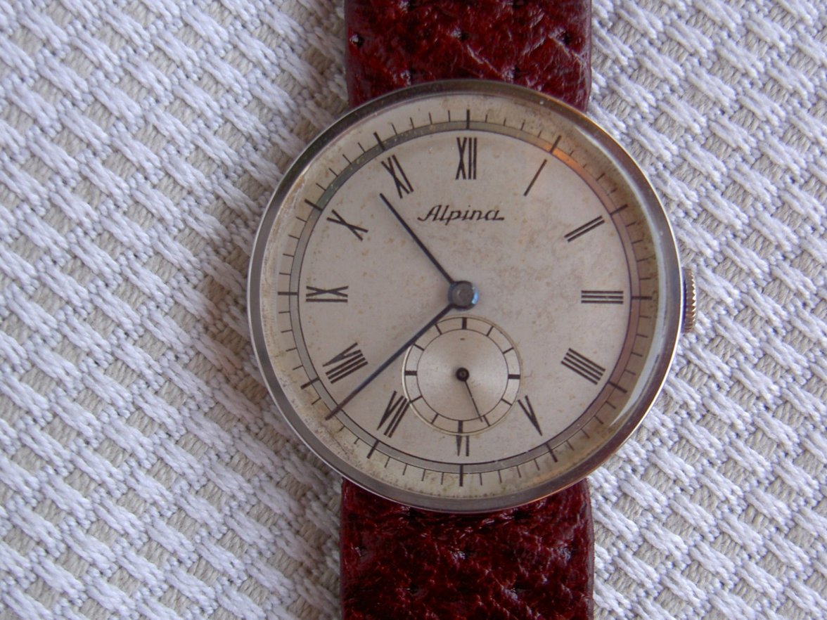 alpina Bauhaus '45 (0).jpg
