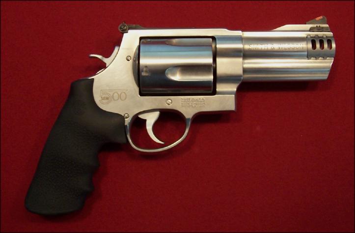 S&W 500 Right -1.jpg