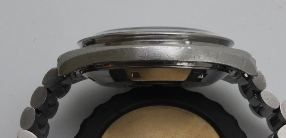 speedmaster ad (7).JPG