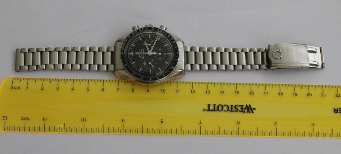 speedmaster ad (10).JPG