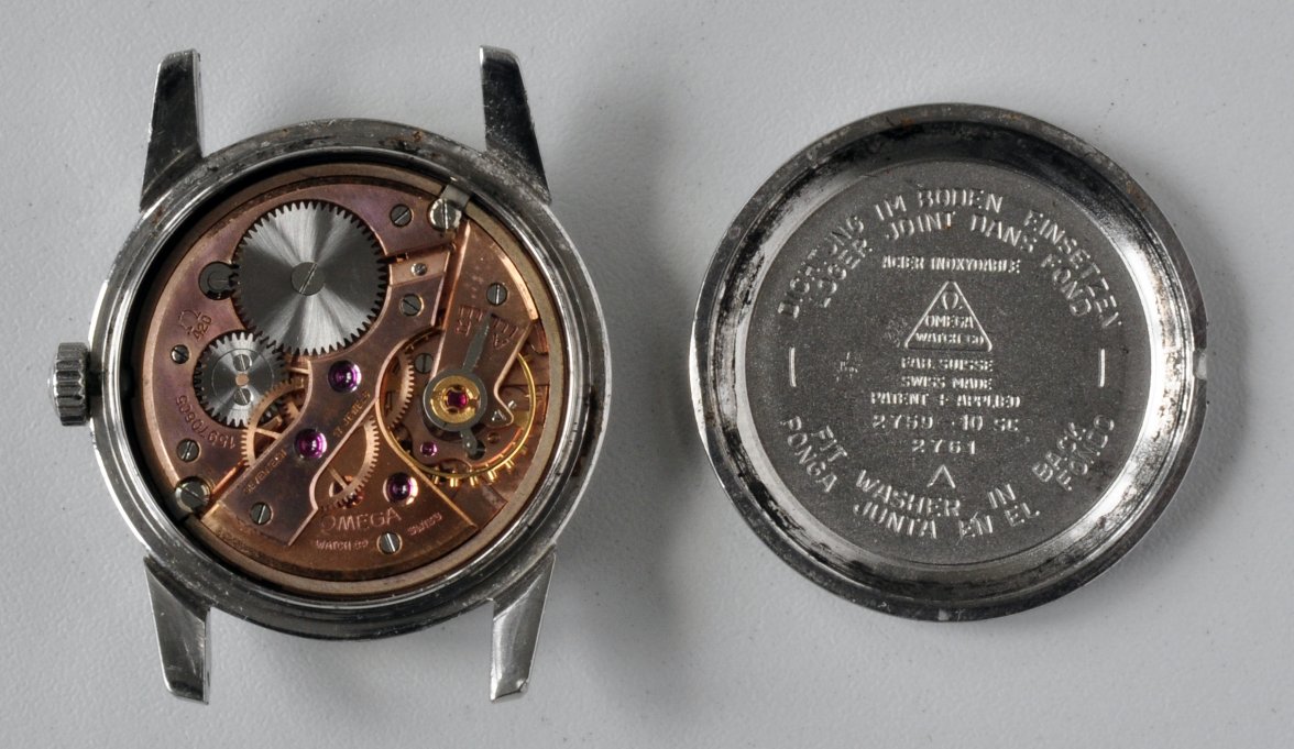 movement+_inside_caseback_(3132).jpg