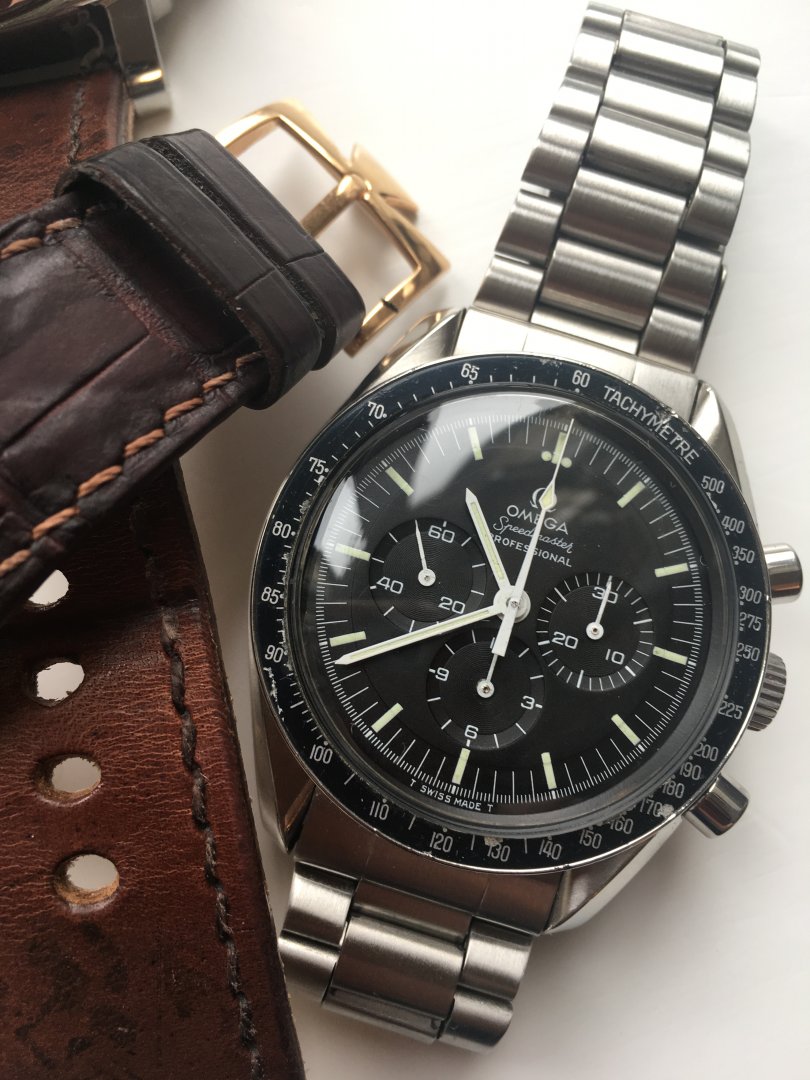 Omega Speedmaster 145.022-69ST 006.jpg