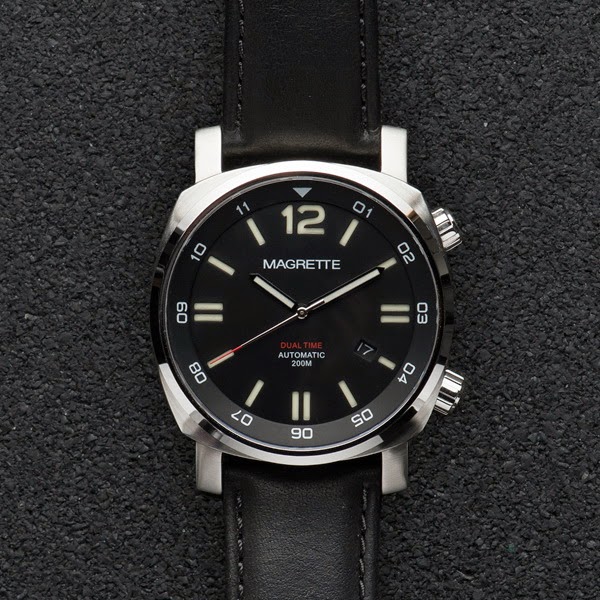 MAGRETTE Dual-TIME 02.jpg