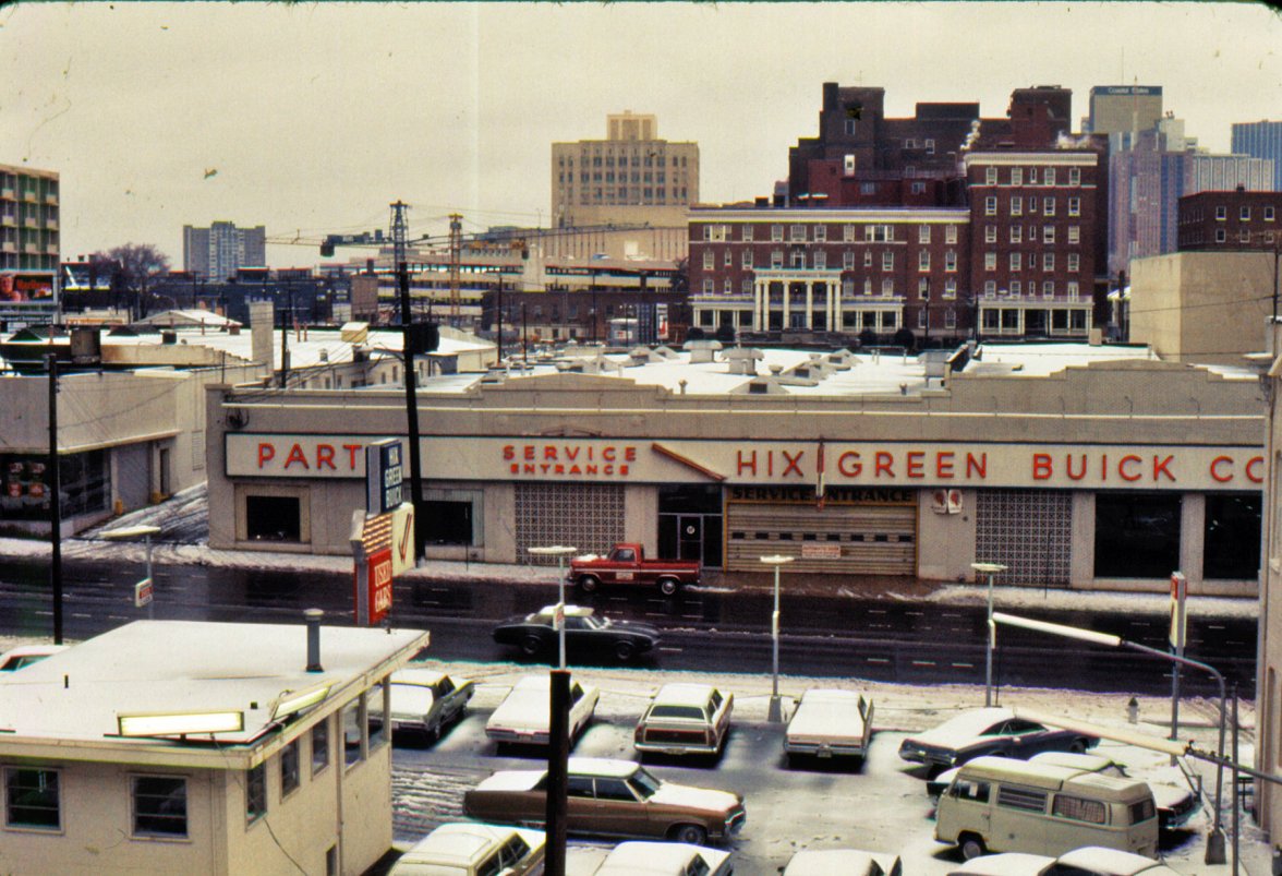 dr_william_a_wood_crawford_long_hix_green_buick.jpg dr_william_a_wood_crawford_long_hix_green_buick.jpg