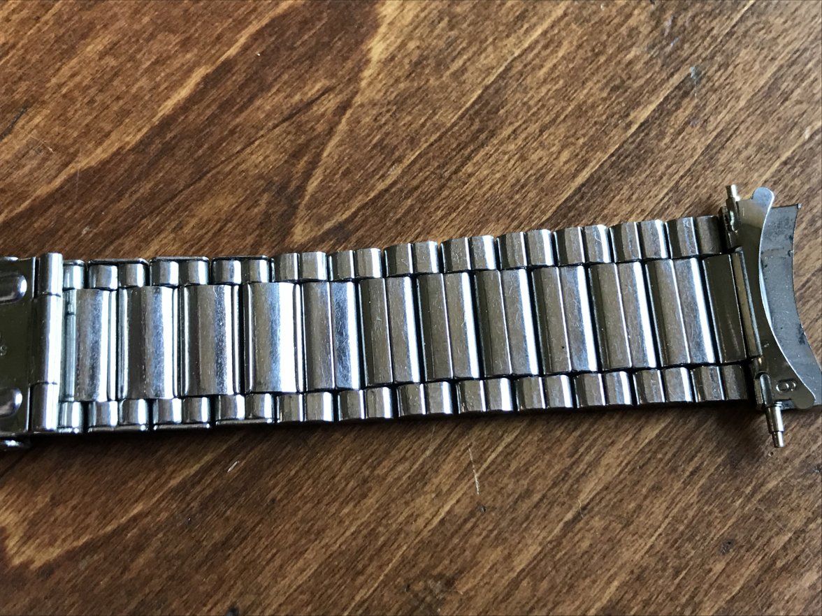 omega 1479 bracelet