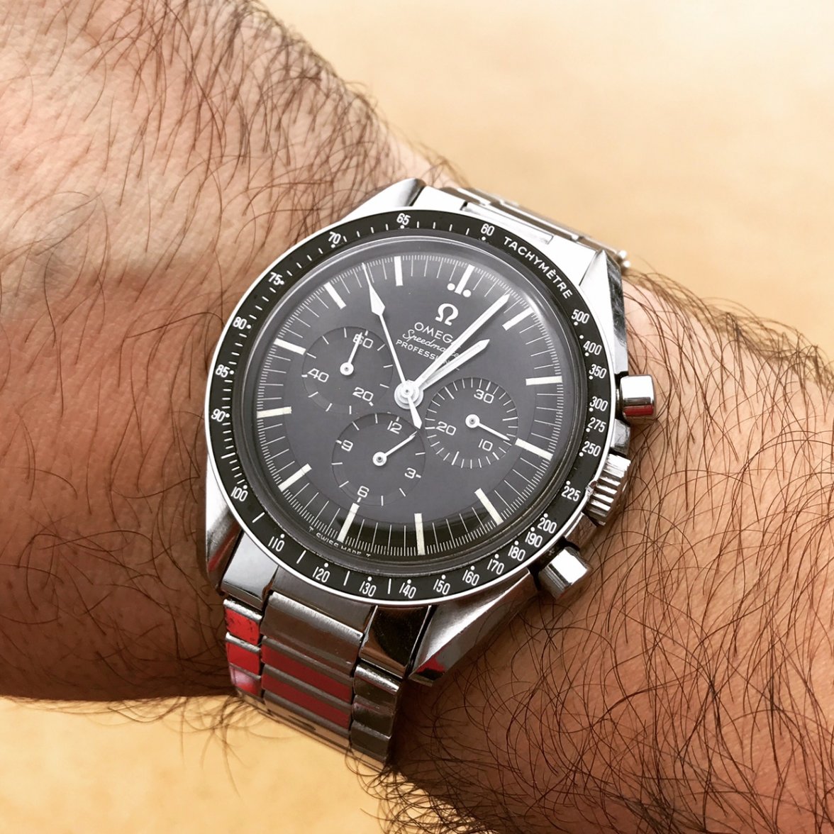 omega 1039 bracelet