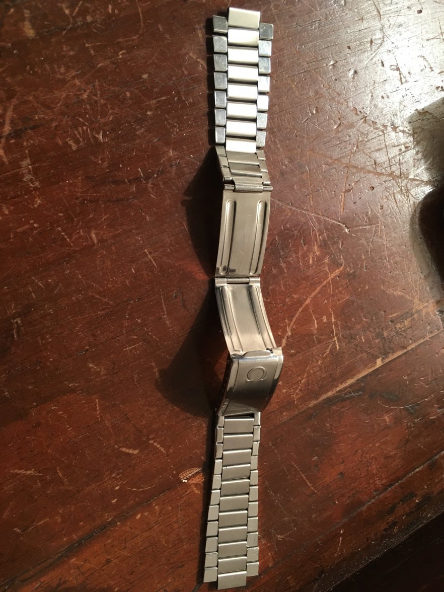 omega 1039 bracelet