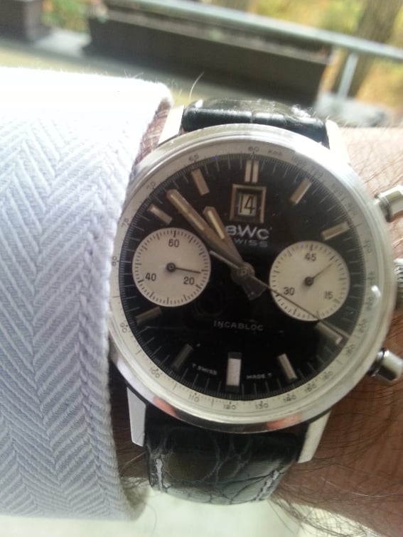 wrist klein.jpg