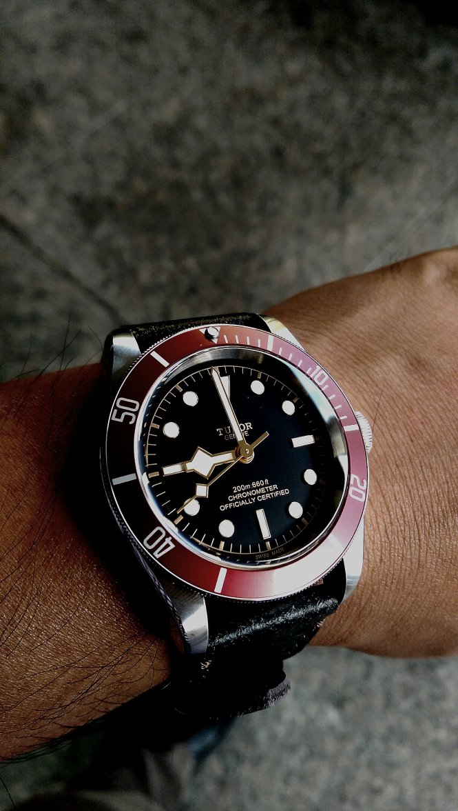 Tudor Heritage Black Bay - 2.jpg