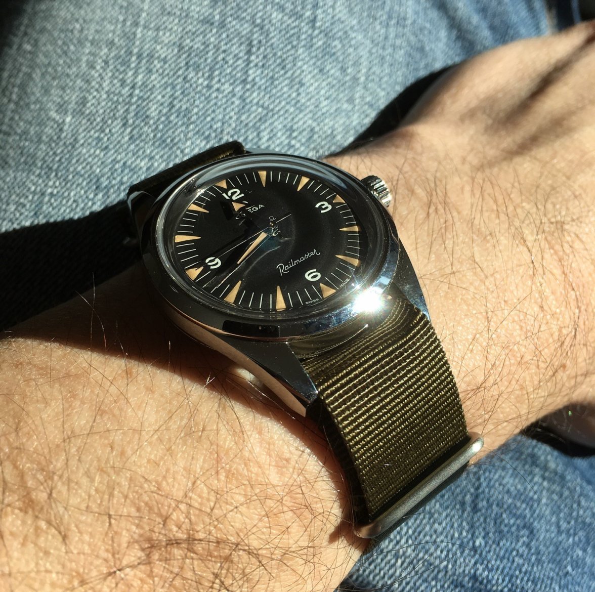 Photo 6 Railmaster NATO Olive2.jpg