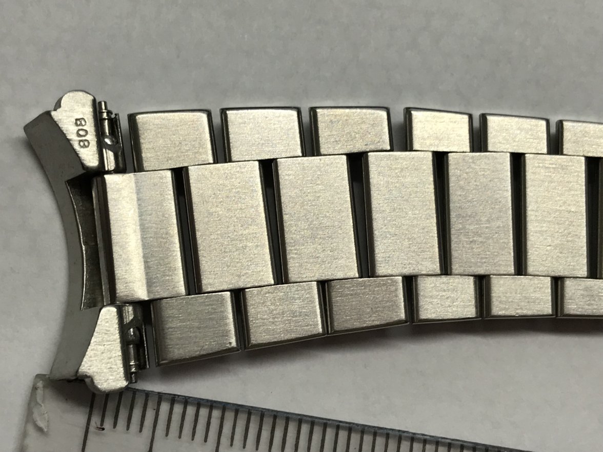 omega 1450 bracelet