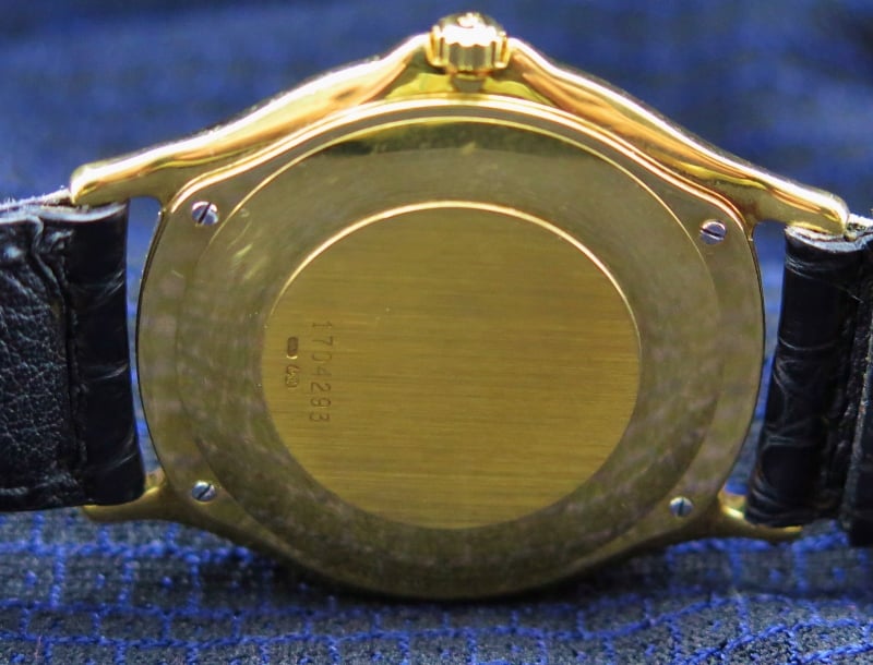JLC HEraion caseback3 (800x610).jpg