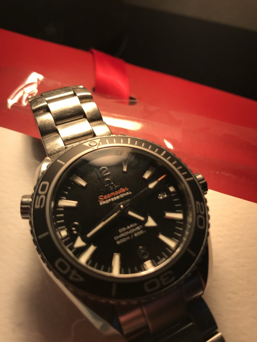 Scuff on AR coating - how to remedy? | Omega Watch Forums