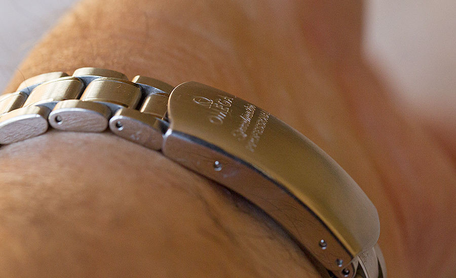 Difference between 1498 and 1499 bracelet? | Omega Forums