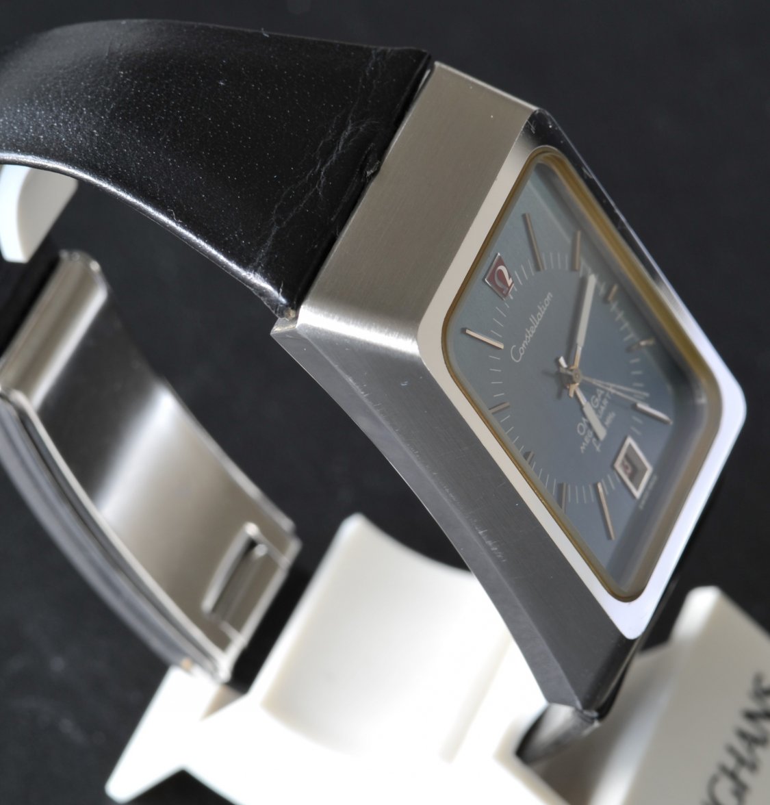 side_angled_(3103).jpg side_angled_(3103).jpg