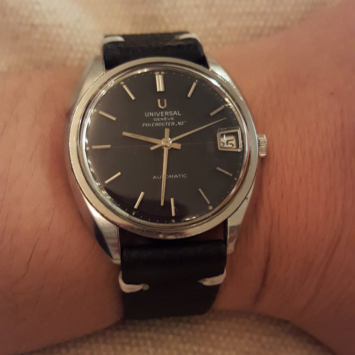 Wristshot black band.jpg