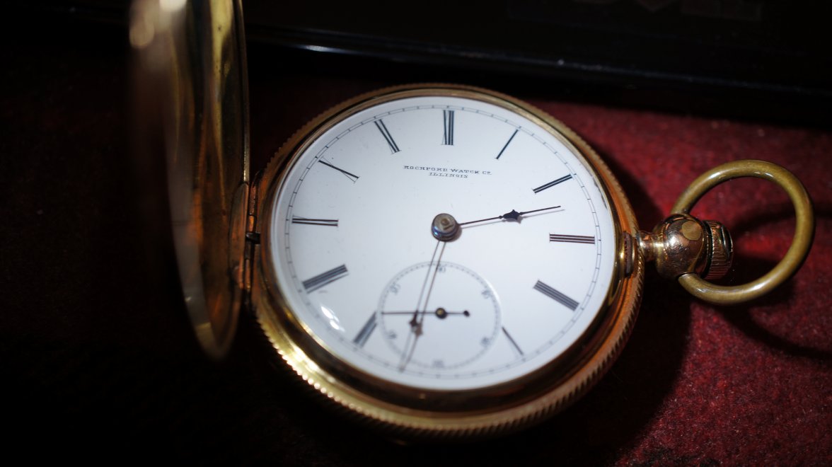 KeyWindKeySet no key included with sale..JPG