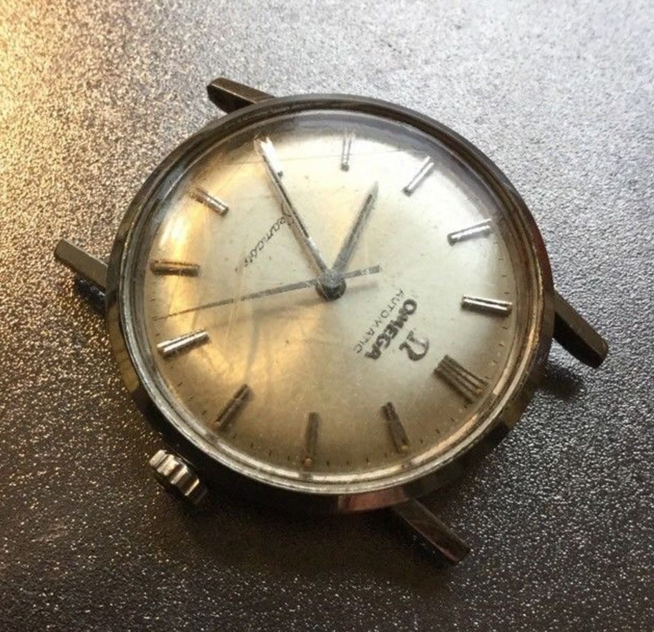 Omega 8.JPG