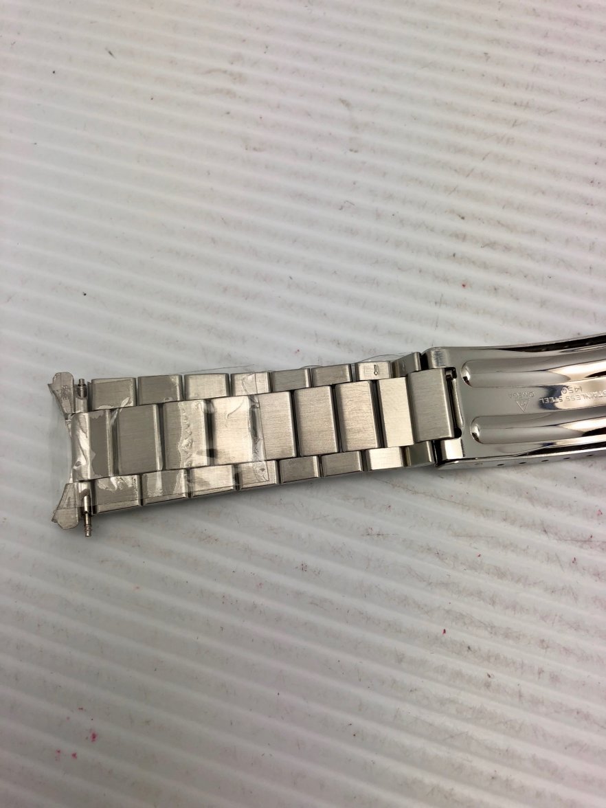 omega 1450 bracelet