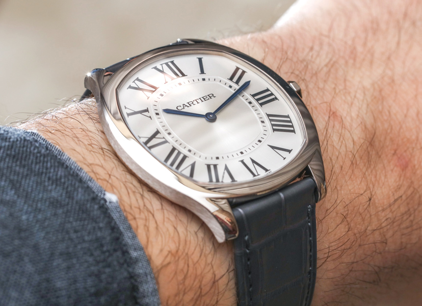 Cartier-Drive-De-Cartier-Moon-Phases-and-Cartier-Drive-De-Cartier-Extra-Flat-aBlogtoWatch-19.jpg
