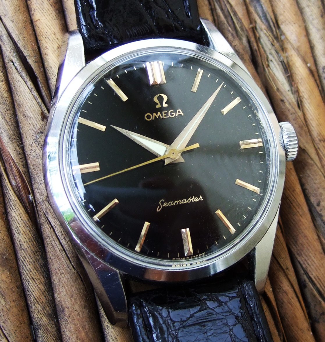 omega schwarz 284-3.jpg