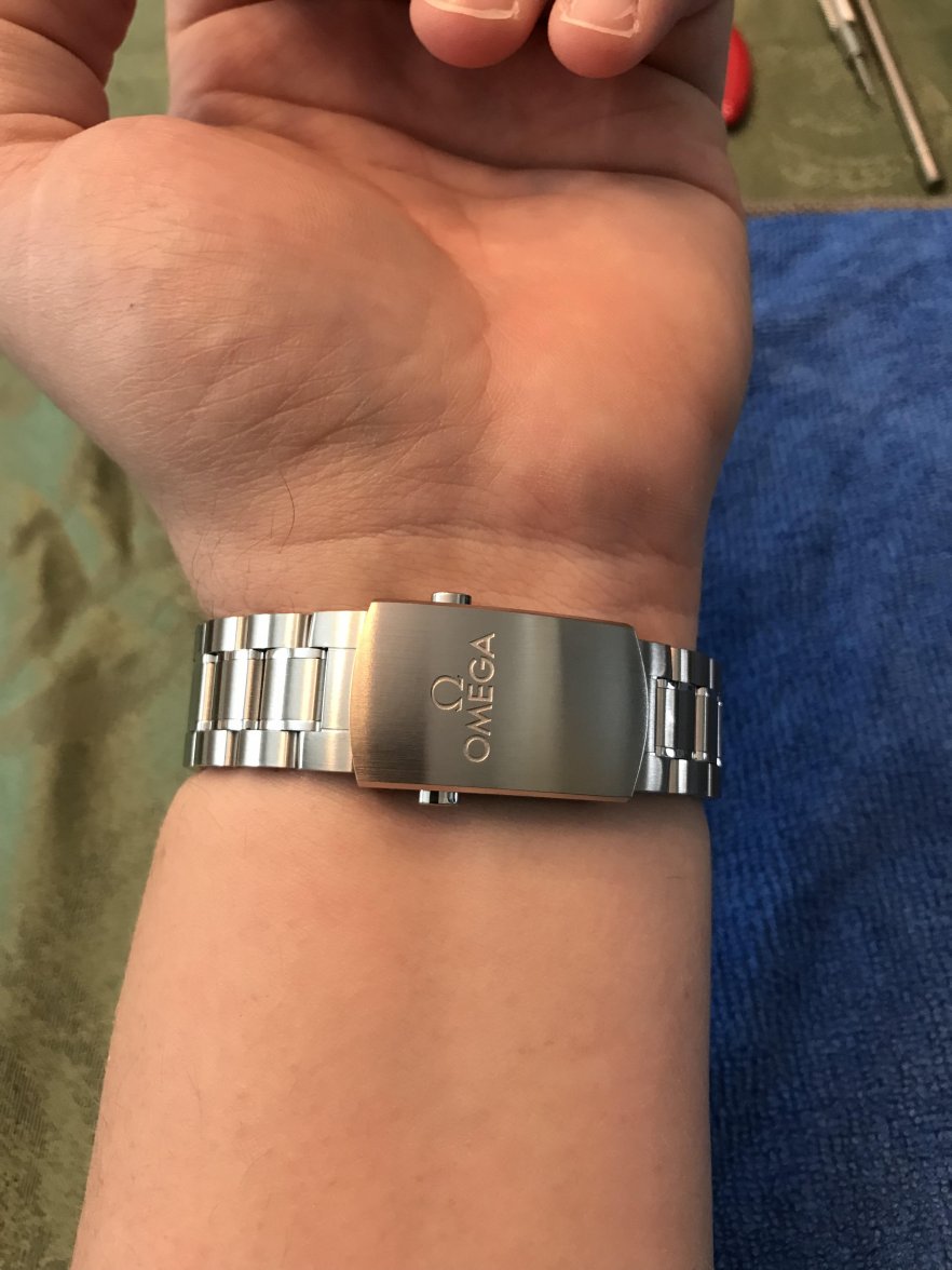 omega speedmaster micro adjustment