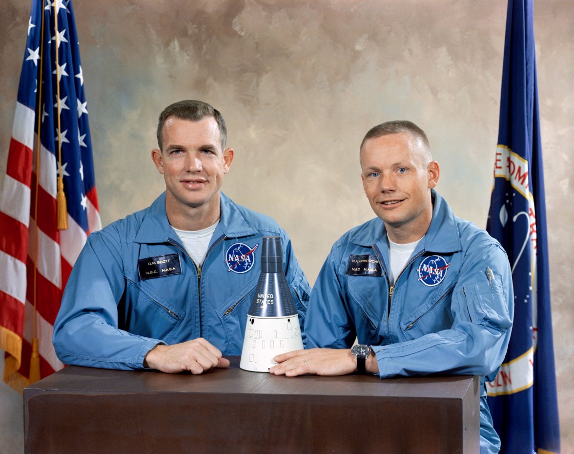 gemini 8 crew.jpg