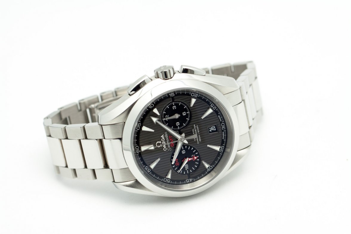 Omega Aqua Terra Chrono 17095-12.jpg