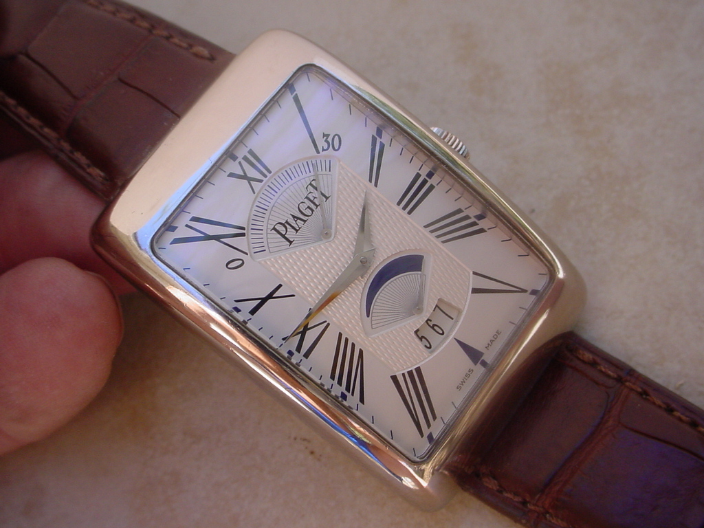 piagetP100773.jpg
