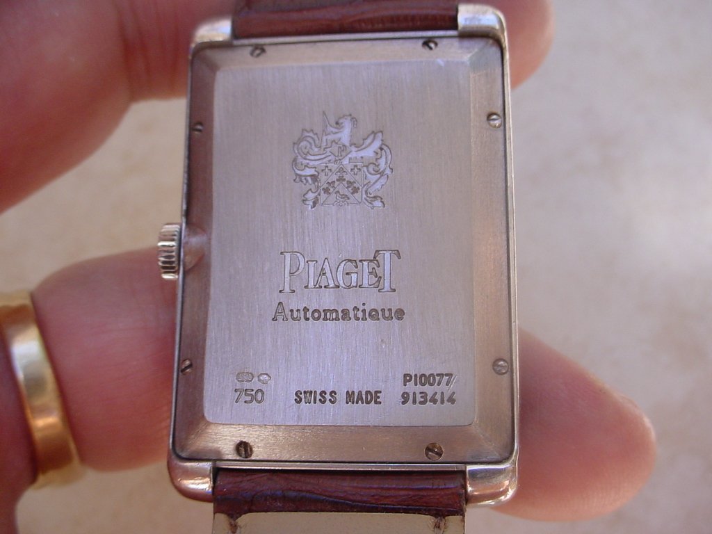 piagetP100777.jpg